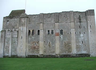 Castle Rising Photo © Rob Shephard 2008